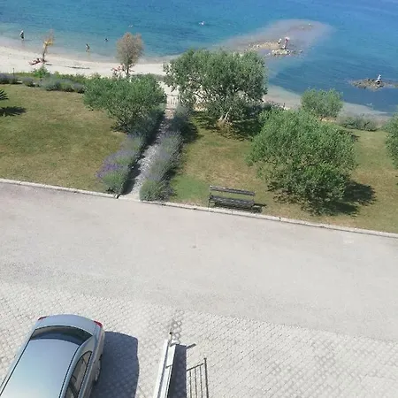 Konjuh 아파트